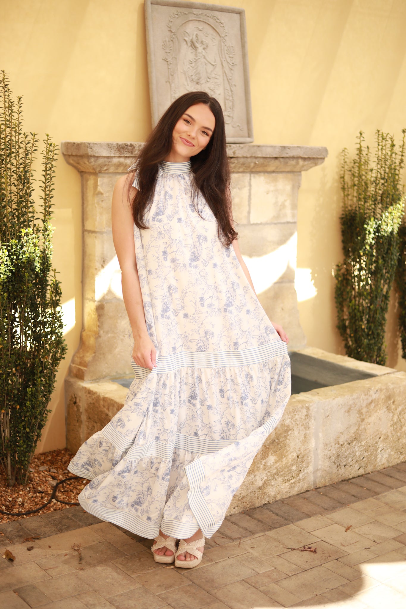 Halter Neck Maxi Dress
