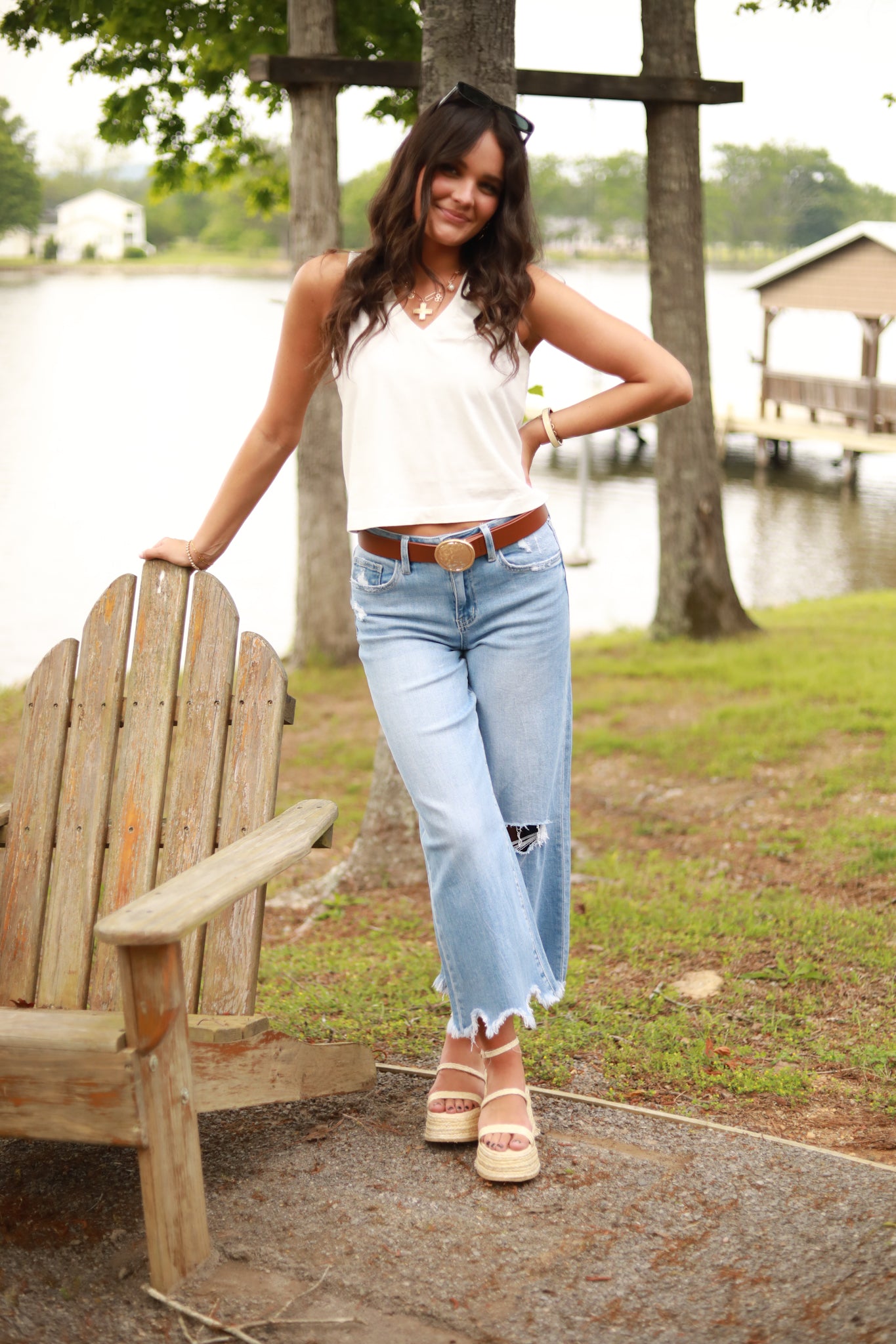 V-Neck Mineral Wash Tank
