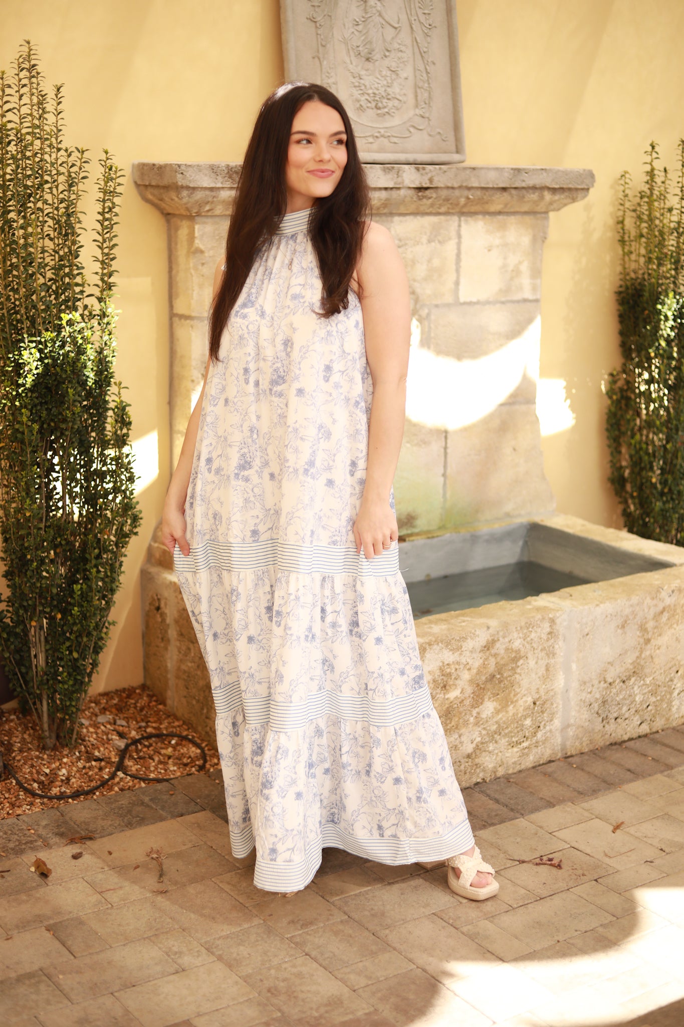 Halter Neck Maxi Dress