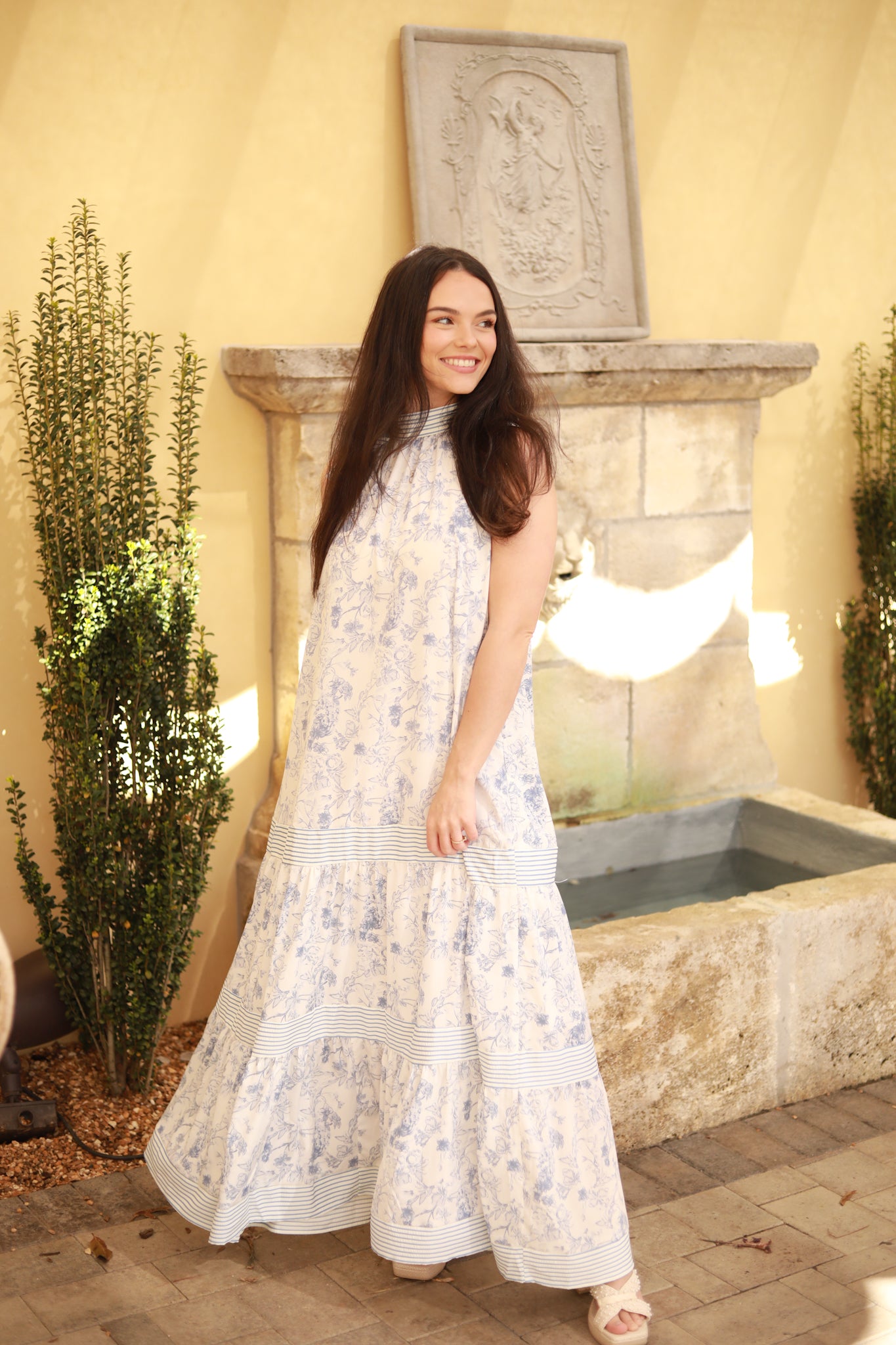 Halter Neck Maxi Dress
