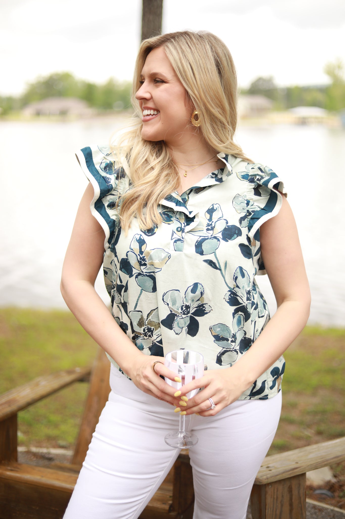 Big Floral Ruffle Sleeve Top