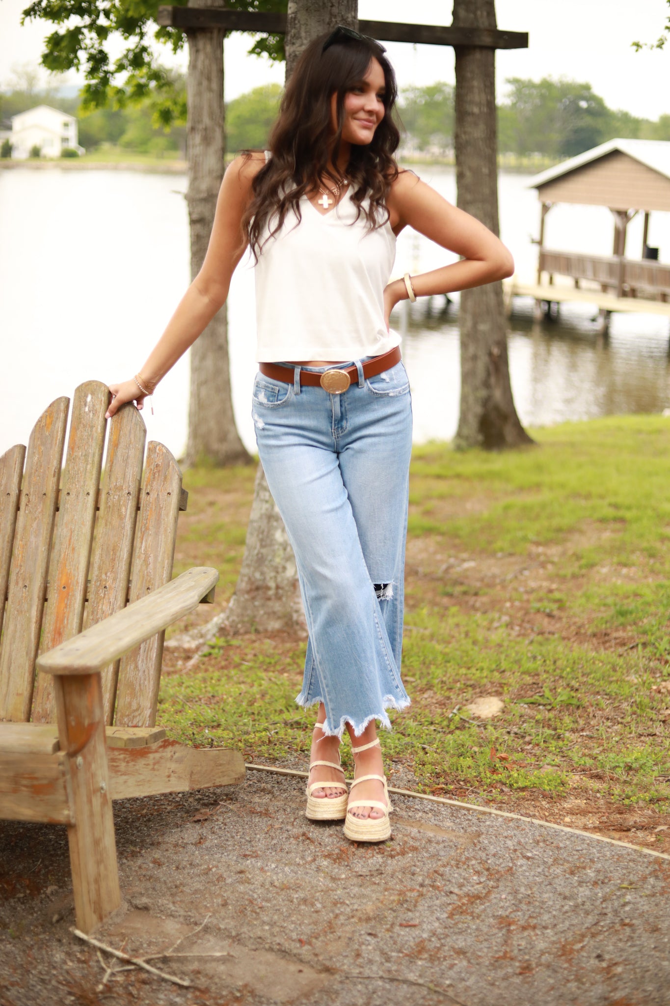 V-Neck Mineral Wash Tank